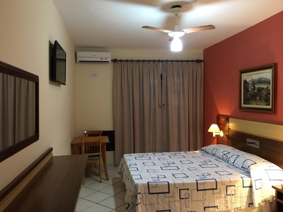 Hotel Areia Branca 3*
